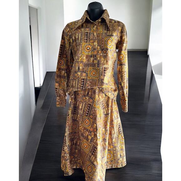 Vintage 1970s Women’s Egyptian Hieroglyph Retro Blouse & Skirt Set Sz 14 S/M - Picture 1 of 13